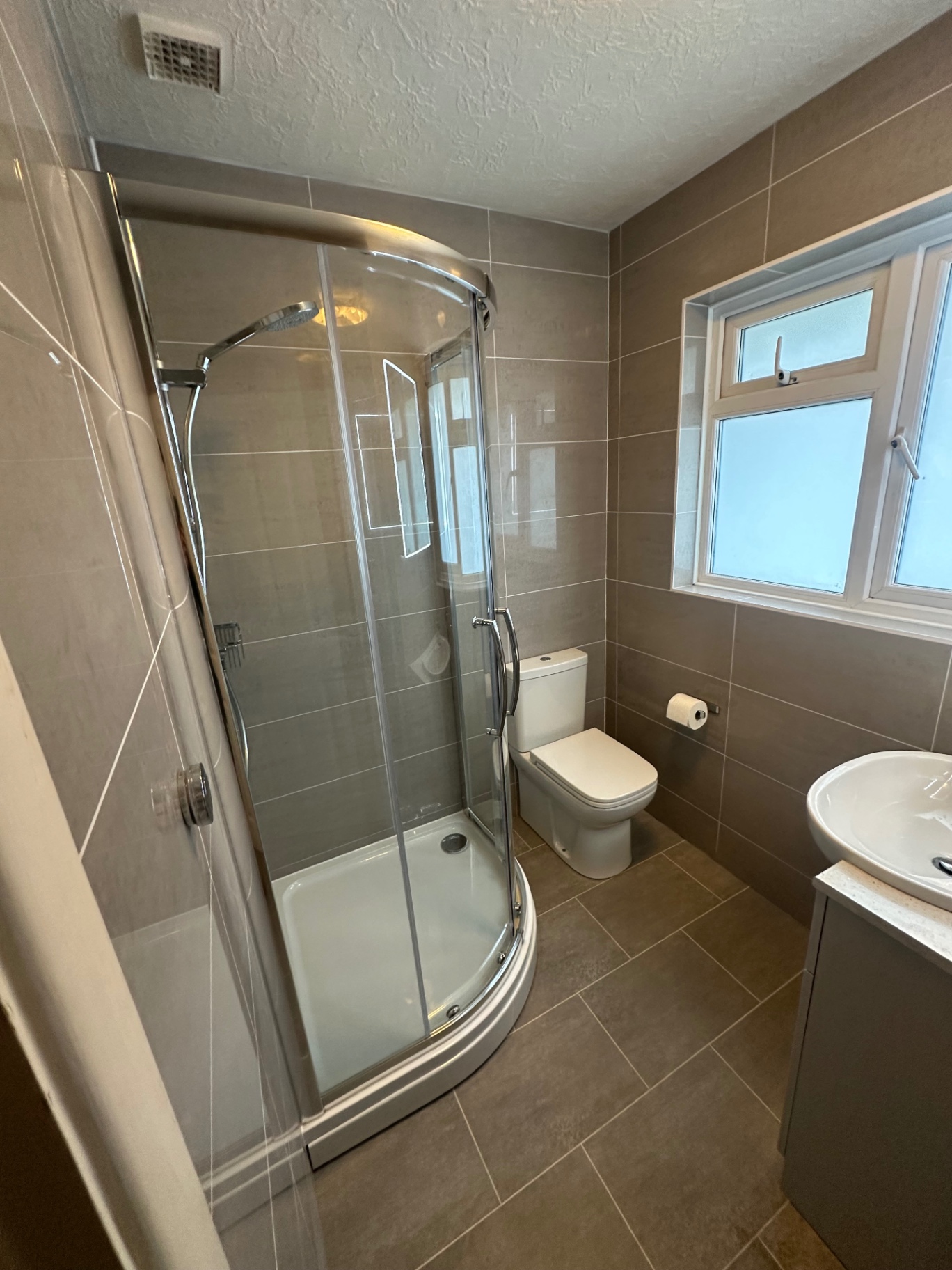 Family shower room